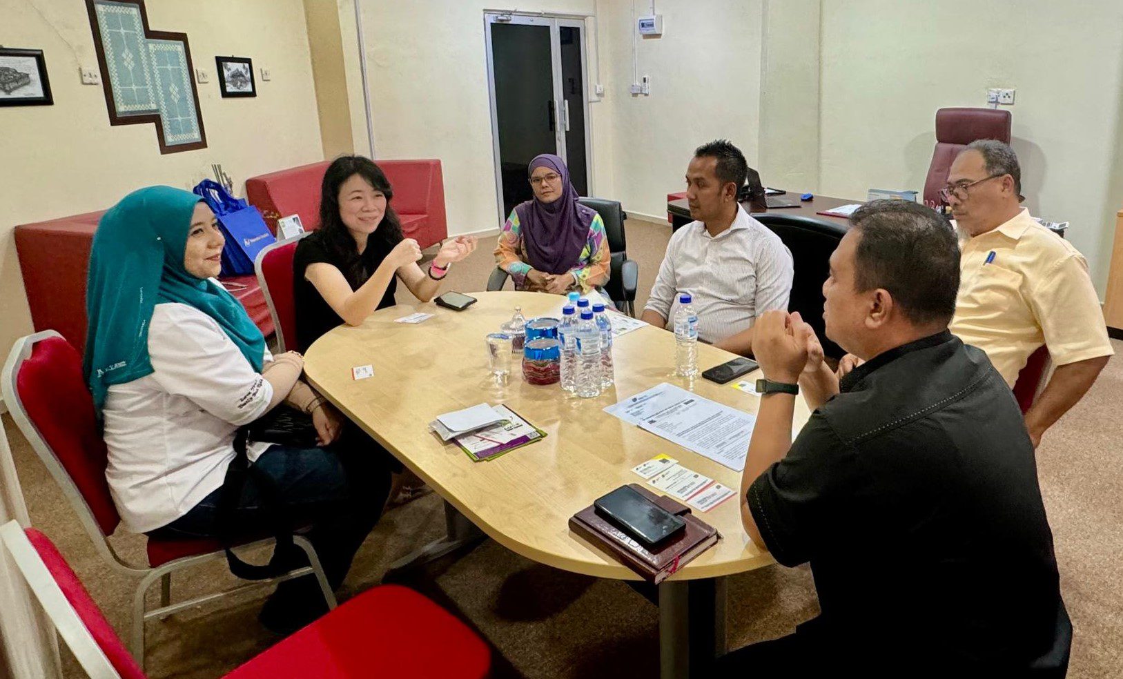 ManjaLink Introduces Cashless Payment Solution for SBST Melaka ...