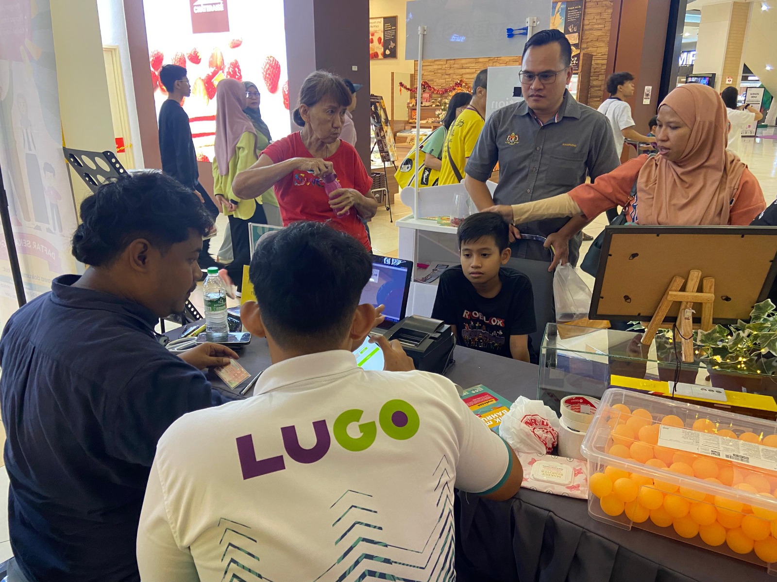 myBAS Johor Bahru Opens Registration Counter for myBASKonsesi and myBAS50 at AEON Bukit Indah