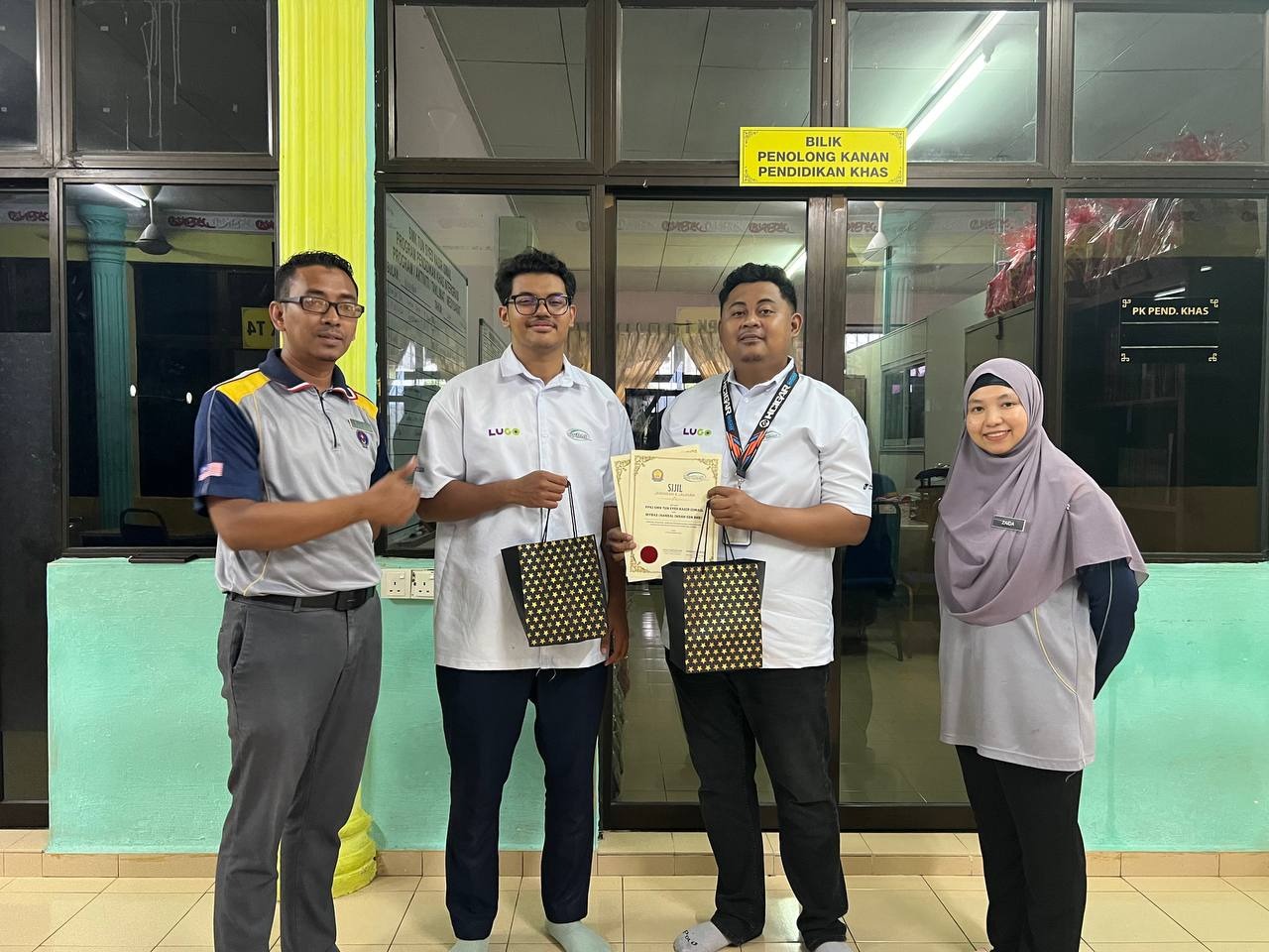 myBAS Johor Bahru Registers Students from SMK Tun Syed Nasir Ismail for Greater Connectivity Access